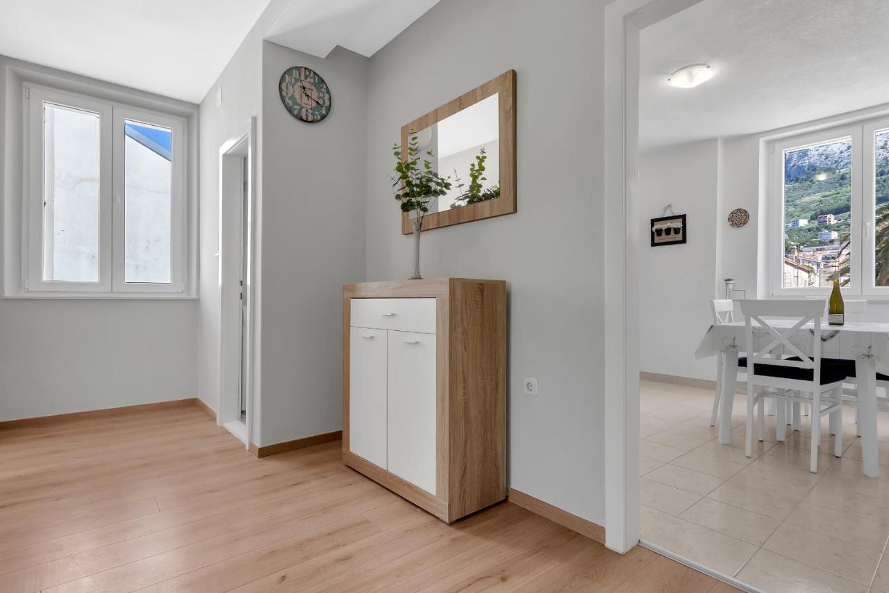 Apartment Riva Makarska Ngoại thất bức ảnh