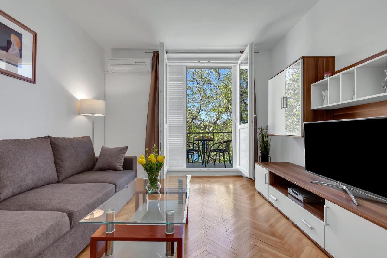 Apartment Riva Makarska Ngoại thất bức ảnh