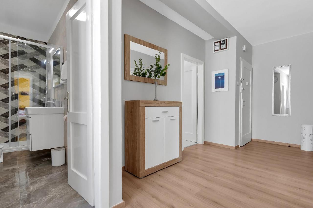 Apartment Riva Makarska Ngoại thất bức ảnh
