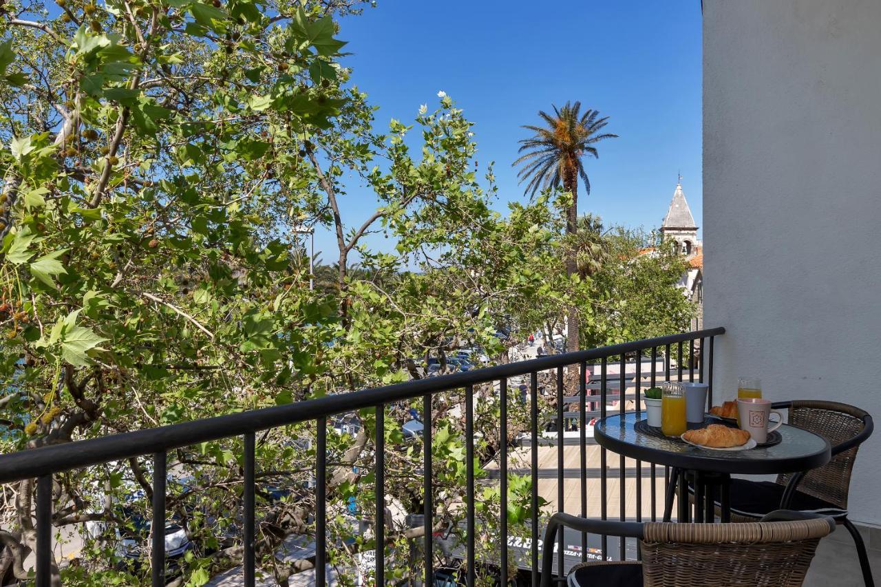 Apartment Riva Makarska Ngoại thất bức ảnh