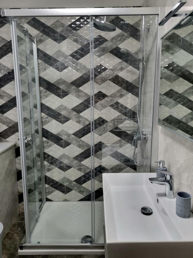 Apartment Riva Makarska Ngoại thất bức ảnh